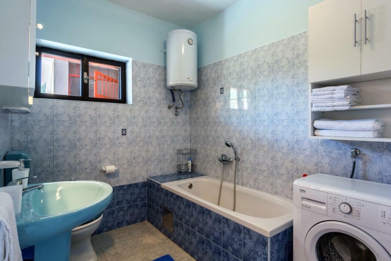 Vacation House Maslina Rupalj Extérieur photo